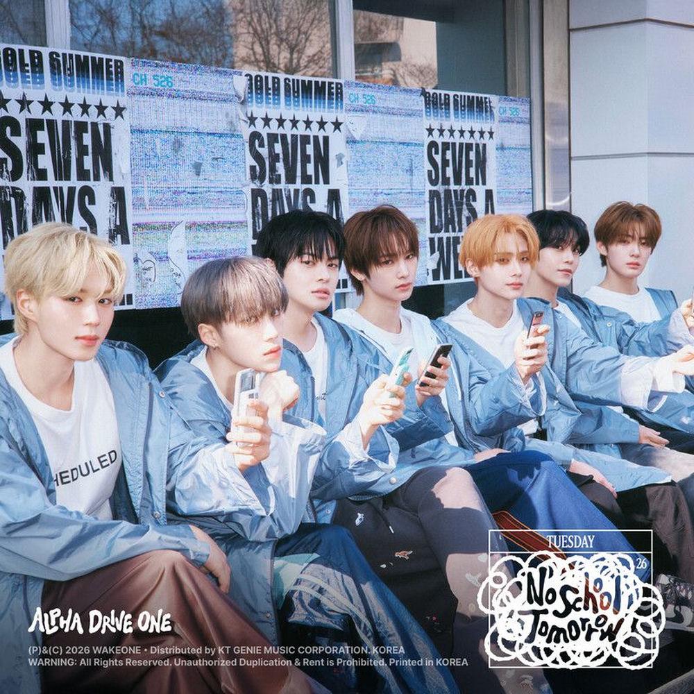 Cover lagu ALPHA DRIVE ONE - OMG! di Wallkpop