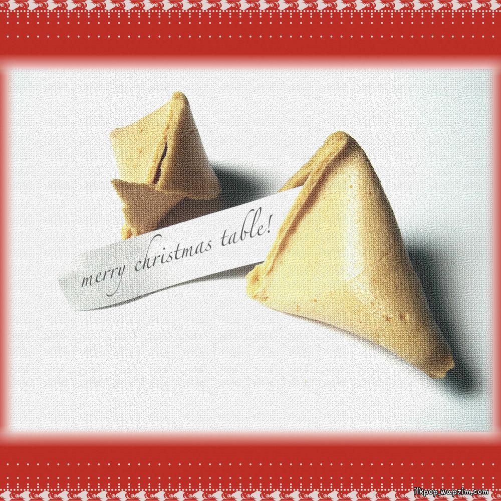 Cover lagu HwA - Christmas Table di Wallkpop