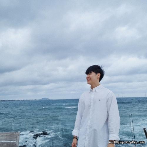 Cover lagu Jae Kyung - 행복 (happy) di Wallkpop