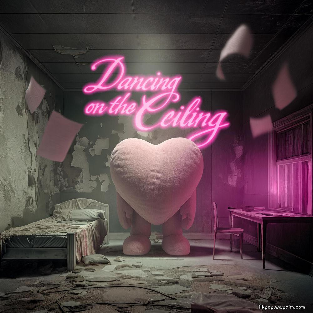 Cover lagu Jeong Woo Young - Dancing on the Ceiling di Wallkpop