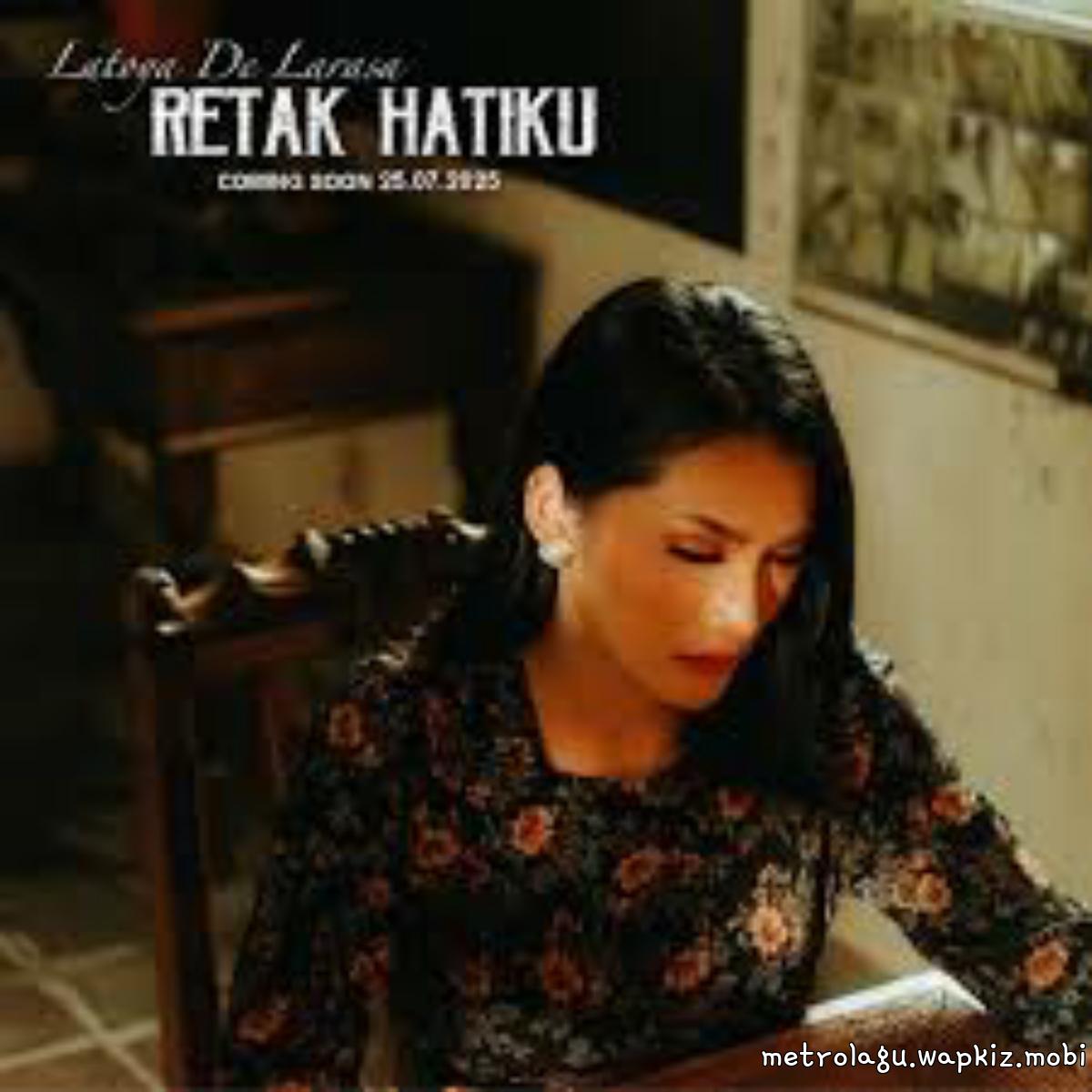 Cover lagu Latoya De Larasa - Retak Hatiku di Wallkpop