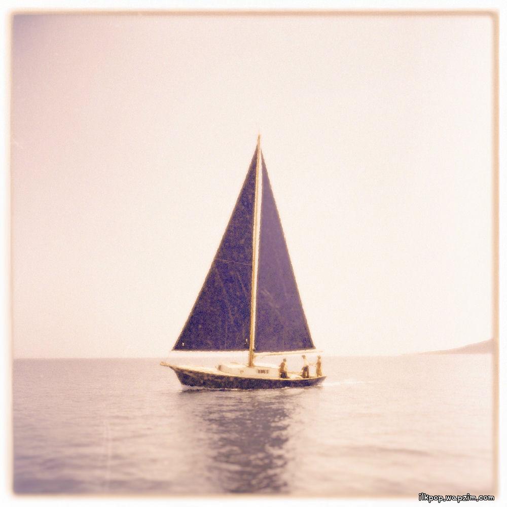 Cover lagu MAKI - 사막의 오아시스 (An oasis in the desert) di Wallkpop