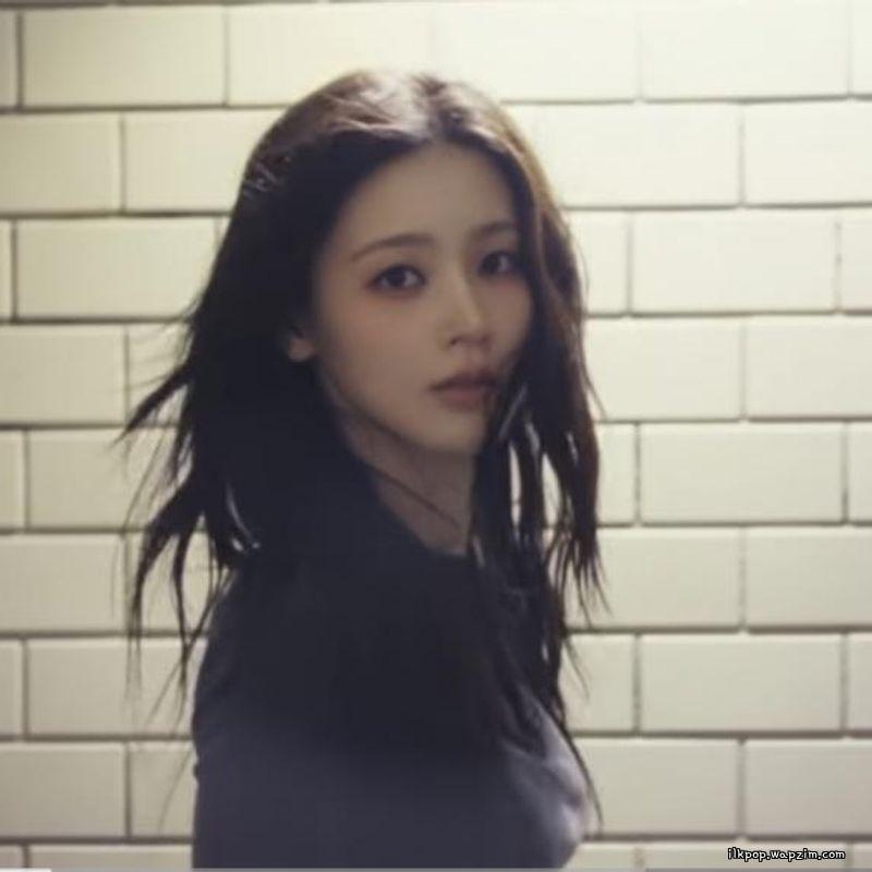 Cover lagu Miyeon (idle) - Say My Name di Wallkpop