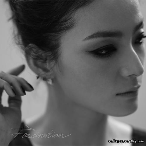 Cover lagu Moon - Fascination di Wallkpop