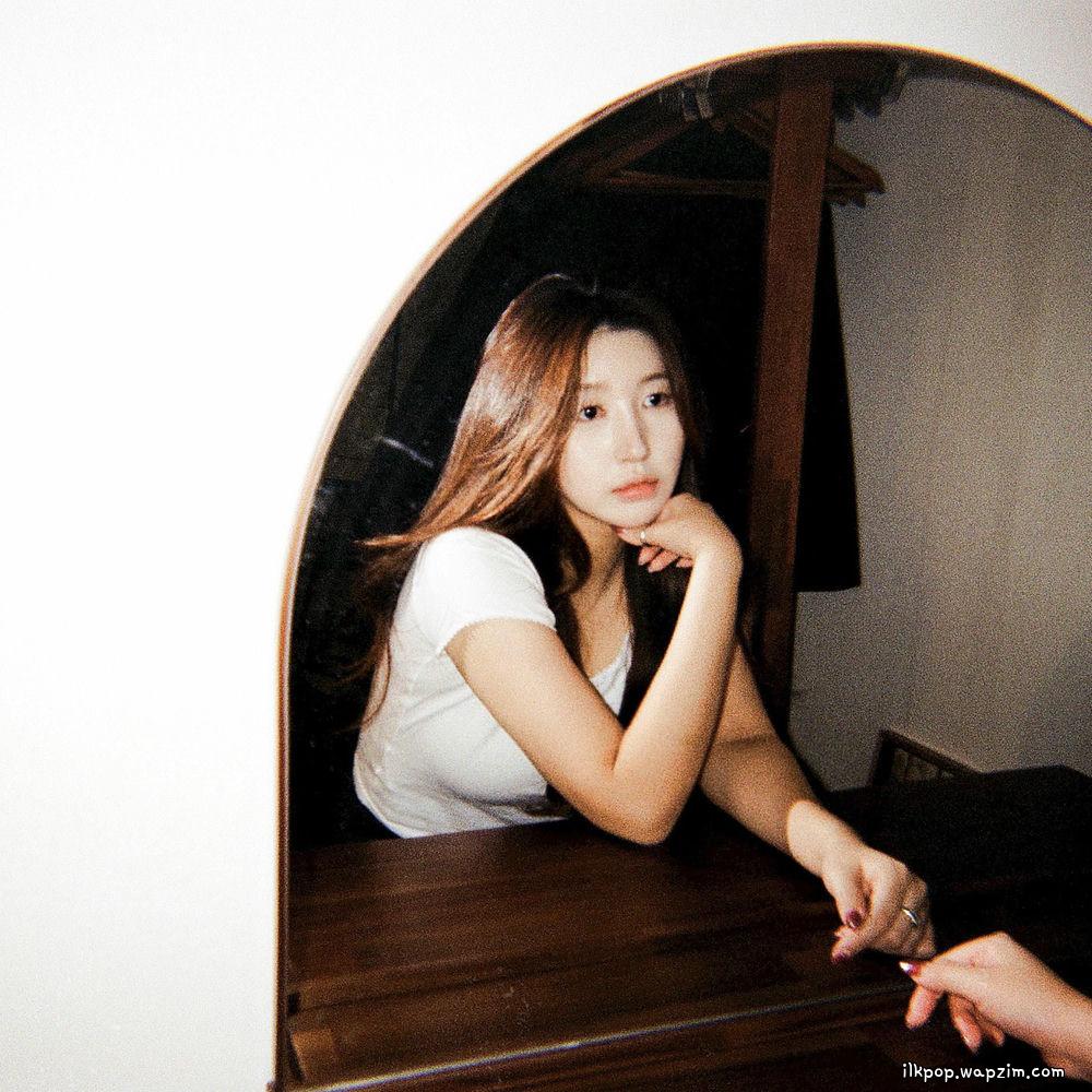 Cover lagu Naye - Frame di Wallkpop