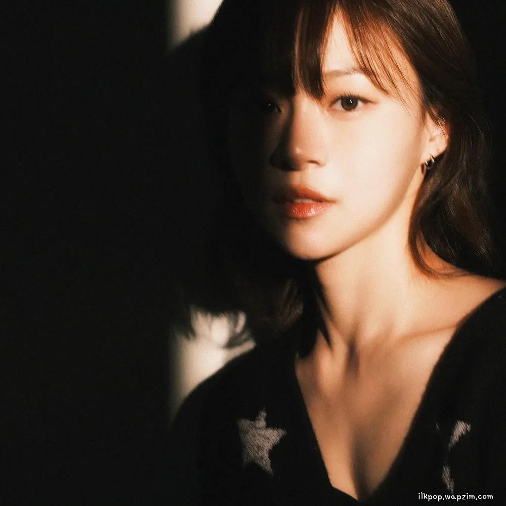 Cover lagu ROO - 난 따라가 (Drawn to You) di Wallkpop