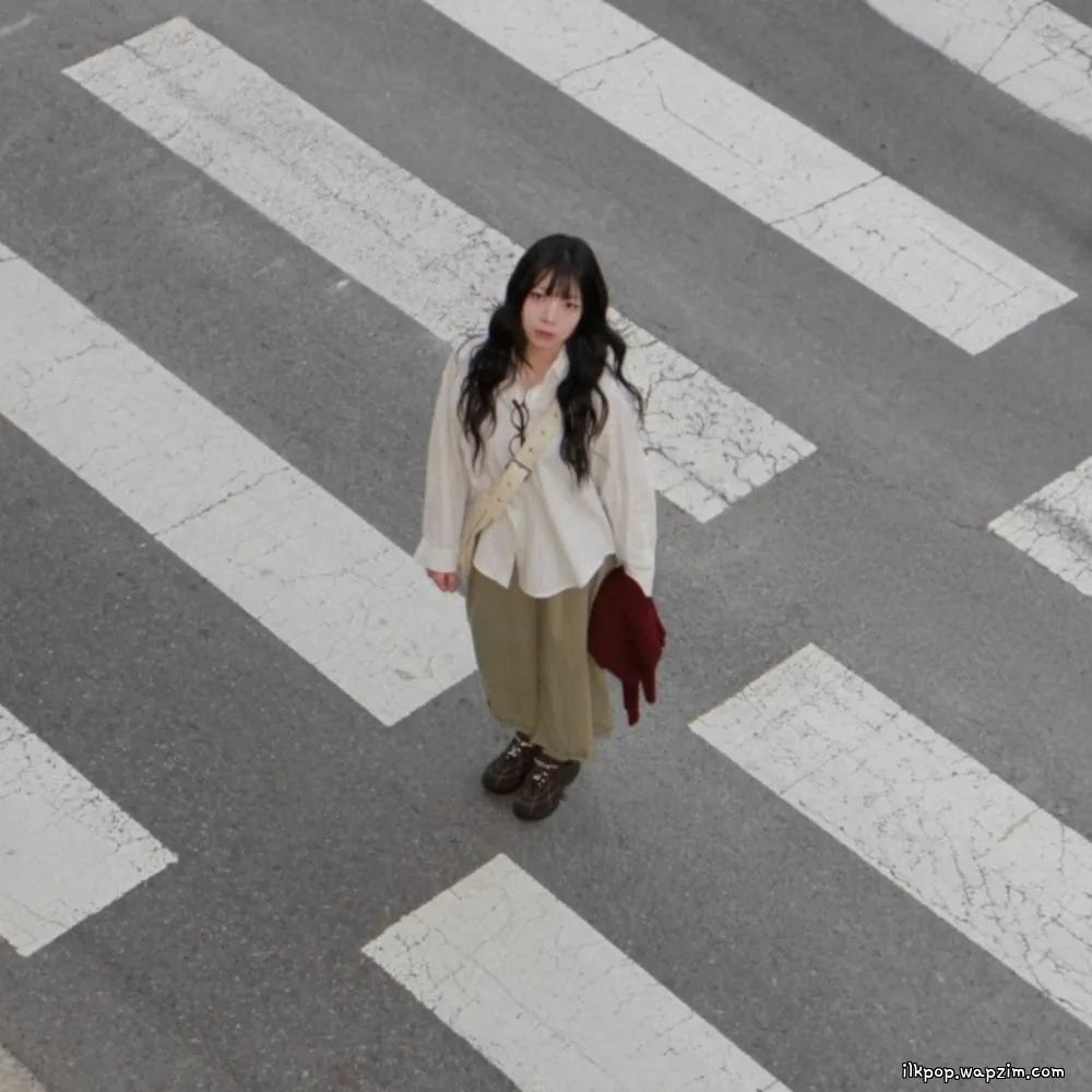 Cover lagu Seo Cho Eun - Round n di Wallkpop