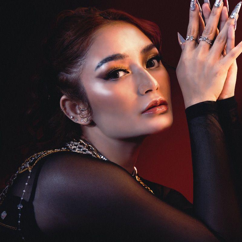 Cover lagu Siti Badriah - Bikin Candu di Wallkpop