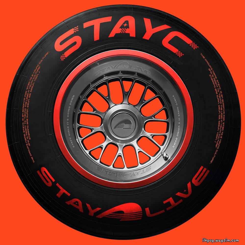 Cover lagu STAYC - MWUAH di Wallkpop