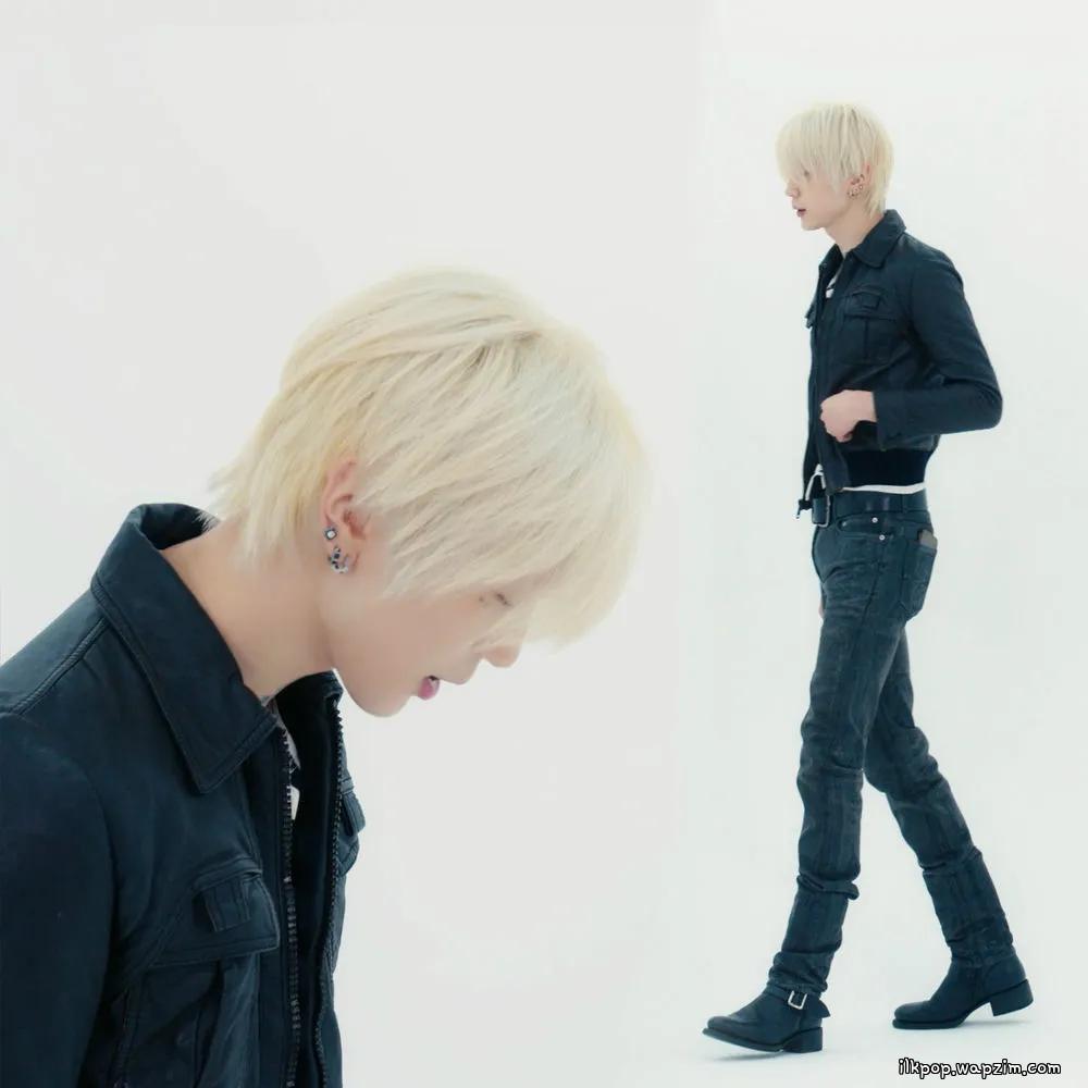 Cover lagu xiho - Airpods (Feat. JAEHA) di Wallkpop
