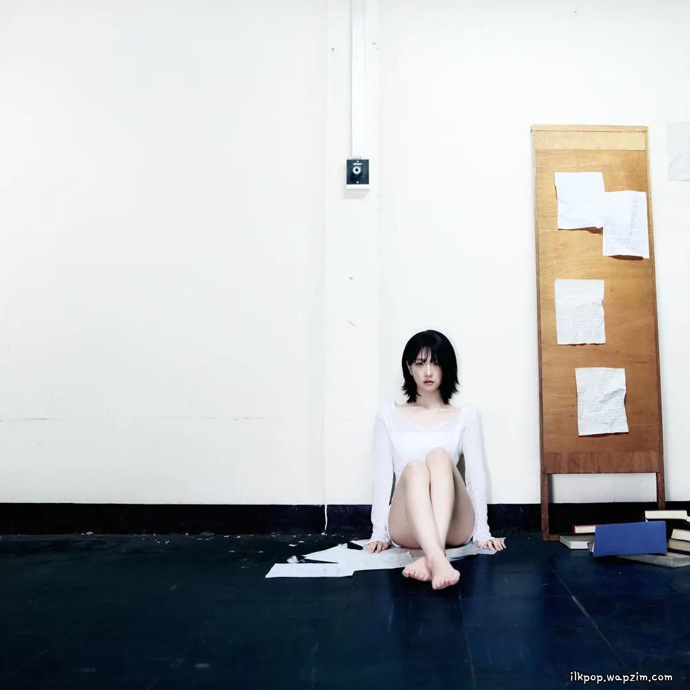 Cover lagu Y:SY - NAKED di Wallkpop