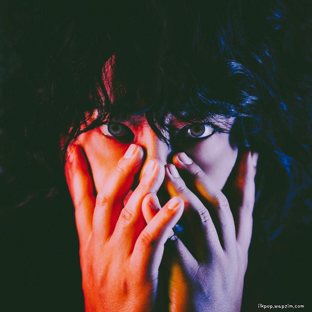 Cover lagu YouAePo - 세상타령 (Gakseori Taryeong World Lament) di Wallkpop