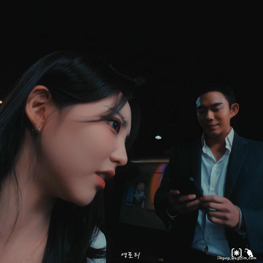 Cover lagu YUNB & Dbo - 영포티 (YOUNG 40) di Wallkpop