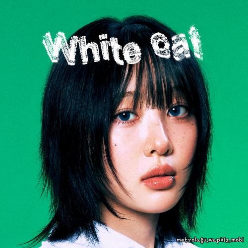 Cover lagu Yves - White cat di Wallkpop